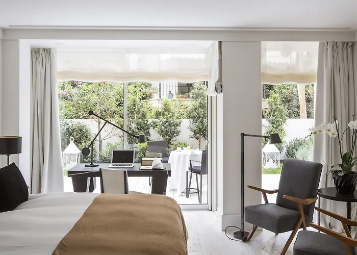 White Villa Tel Aviv Hotel